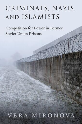Criminals, Nazis, and Islamists: Competition for Power in... - Animalerie Amazon Espagne à 19.16€
