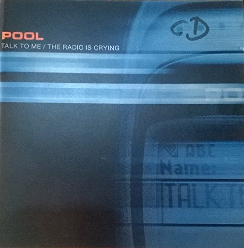 talk to me/ the radio is crying - Musique & Instruments en promo à 6.90€