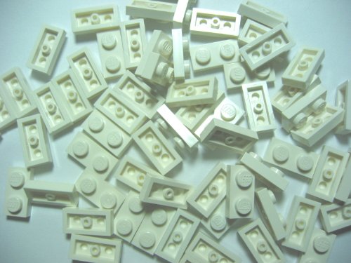 LEGO Bricks 3023 City – Iron (1 x 2 Pins Pack of 25 White - Jouets & Jeux Amazon Royaume-Uni à 1.95€