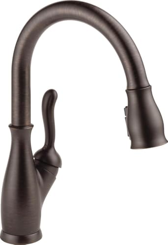 Delta Faucet Leland Oil Rubbed Bronze Kitchen Faucet... - Home & Kitchen Amazon UK à 200.33€