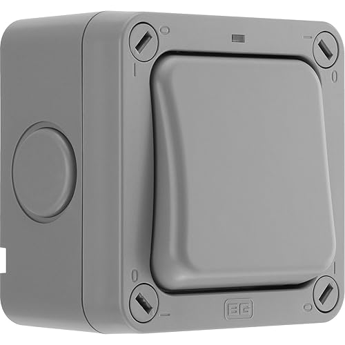 BG Electrical Outdoor Single Wall Switch with LED... - Maison & Cuisine en promo à 7.89€