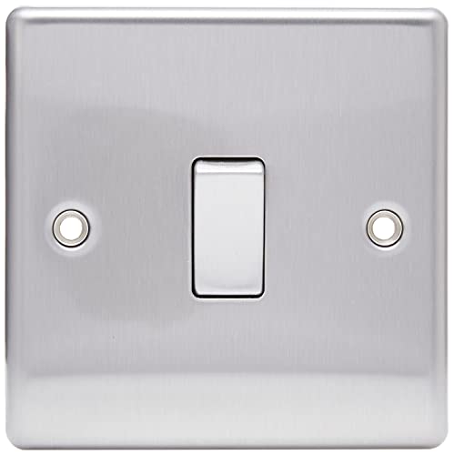 BG NBS12 Lichtschalter, 10 A, 2-Wege, gebürsteter... - Amazon Allemagne à 12.35€