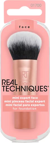 Real Techniques Mini Expert Face Brush - Beauté & Parfums en promo à 2.52€