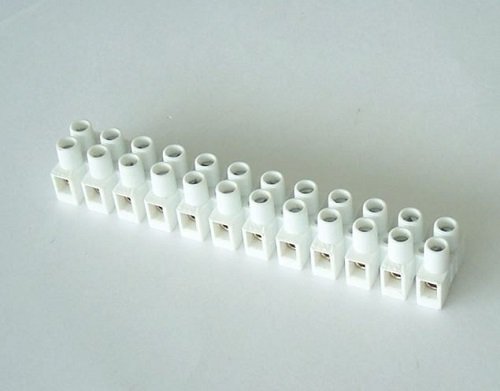 MAMMUT 4 mmq STECCA 12 CANALI - Bricolage & Outils Amazon Italie à 1.77€