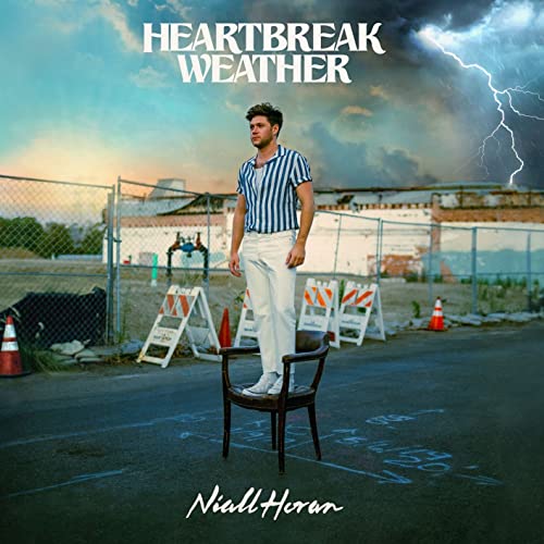 Heartbreak Weather - Musique & Instruments Amazon France à 16.02€