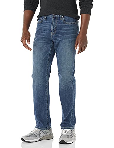 Amazon Essentials Men's Straight-Fit High Stretch Jean... - Bricolage & Outils Amazon Royaume-Uni à 12.50€