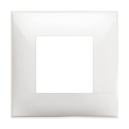 Legrand R4802RW Plaque de commutation et obturateur Blanc en promo sur Amazon