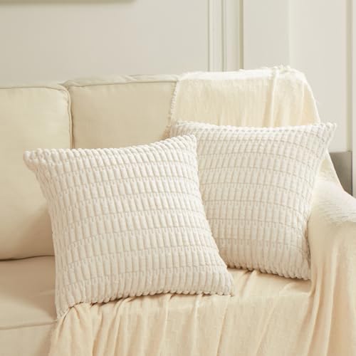 Fancy Homi 2 Packs Boho Decorative Throw Pillow Covers... - Deal Amazon à 7.67€