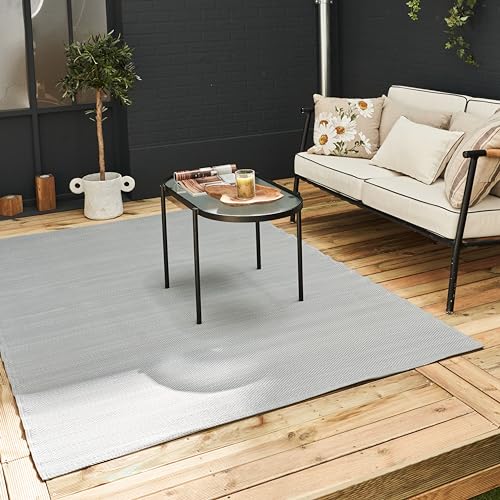 THE RUGS Urban Collection Outdoor Rug - Easy to Clean... - Jardin & Extérieur Amazon Royaume-Uni à 12.76€