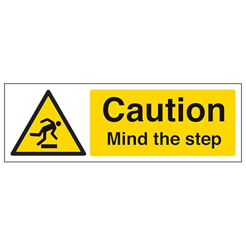 V Safety Caution Mind The Step - Landscape 450 x 150 mm... - Amazon Royaume-Uni à 3.65€