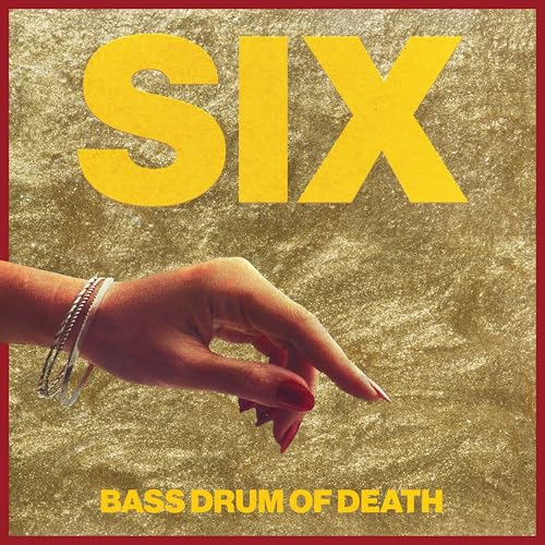 Six [CASSETTE] - Sports & Fitness en promo à 4.78€